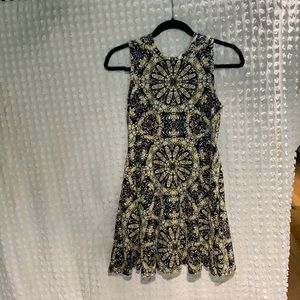 Vans medium dress soft zipper back